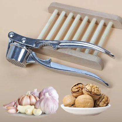 Stainless Steel Garlic Press – Durable Manual Garlic & Ginger Crusher with Comfortable Handle